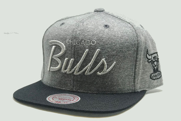 Chicago Bulls Fleece Script Snapback